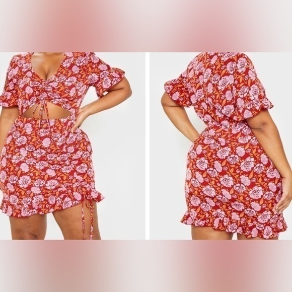 PrettyLittleThing Dresses & Skirts - Red Floral Ruched Detail Cut Out Bodycon Dress